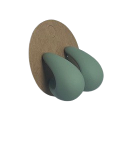 Comma Style Stud Earring Leaf Green