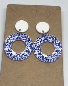 Vintage Floral Round Earring